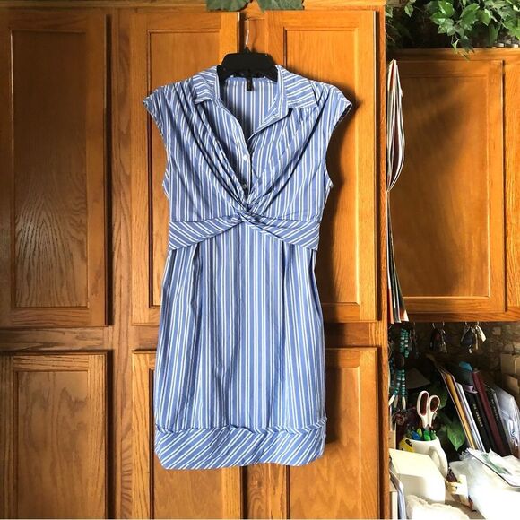 BCBGMAXAZRIA Collared Striped Ruffle Tie Back Sleeveless Shift Dress - 8 - Picture 2 of 14